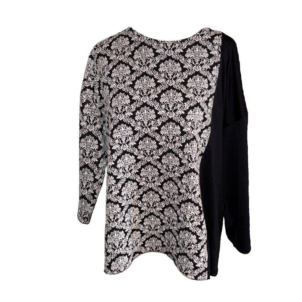 Chico's Women's Round Neck Top Black And White Pattern 3/4 Sleeves, Size 3 US XL